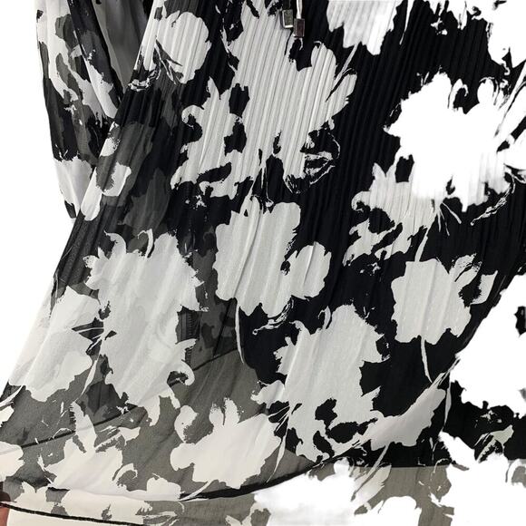 Lane Bryant Floral Chiffon Off the Shoulder Tops Plus Size 26/28 Pleated Blouse - Picture 8 of 16